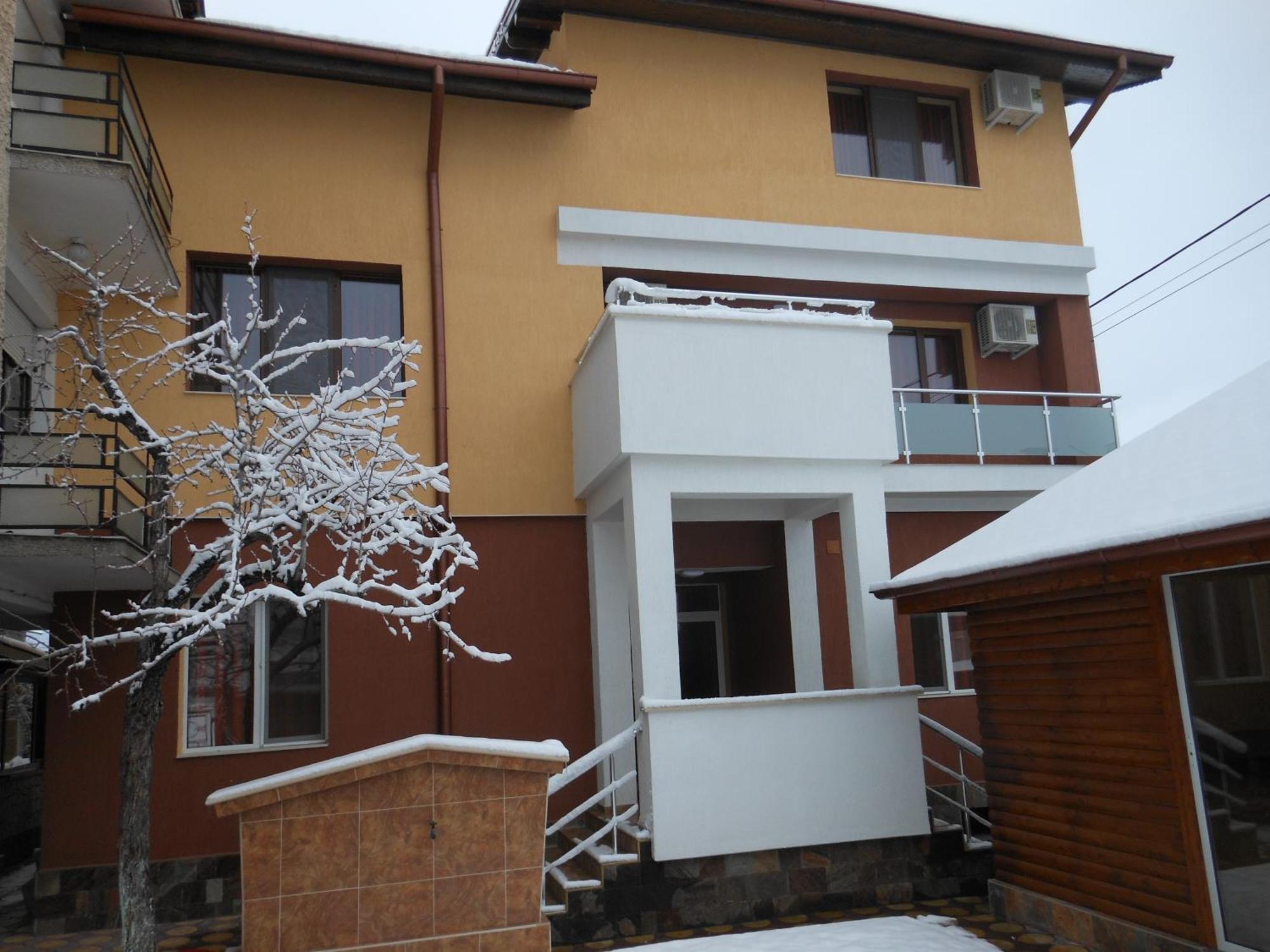 Guest House Goranovi Velingrad Esterno foto